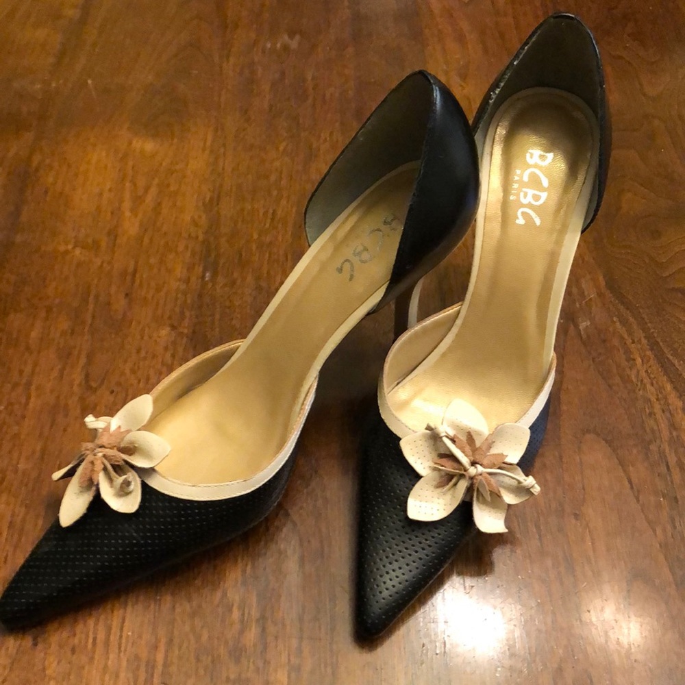 BCBG Sexy heels ~ so chic